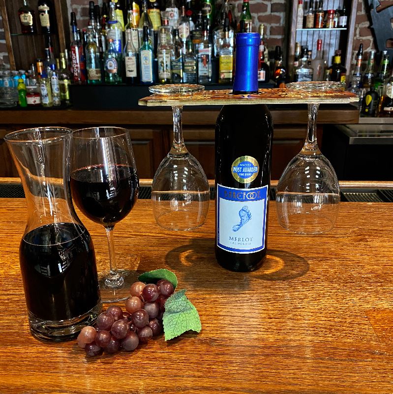 CUSTOMIZABLE WOOD WINE GLASS CADDY